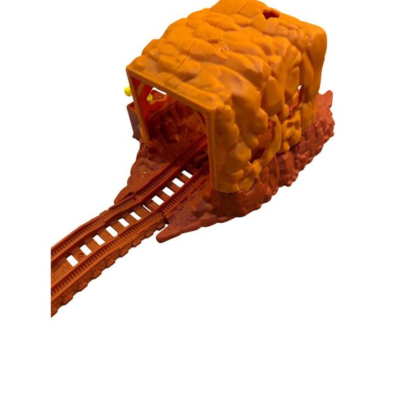 Thomas & Friends TrackMaster Train Set With Engines Tracks Accessories - Picture 4 of 11